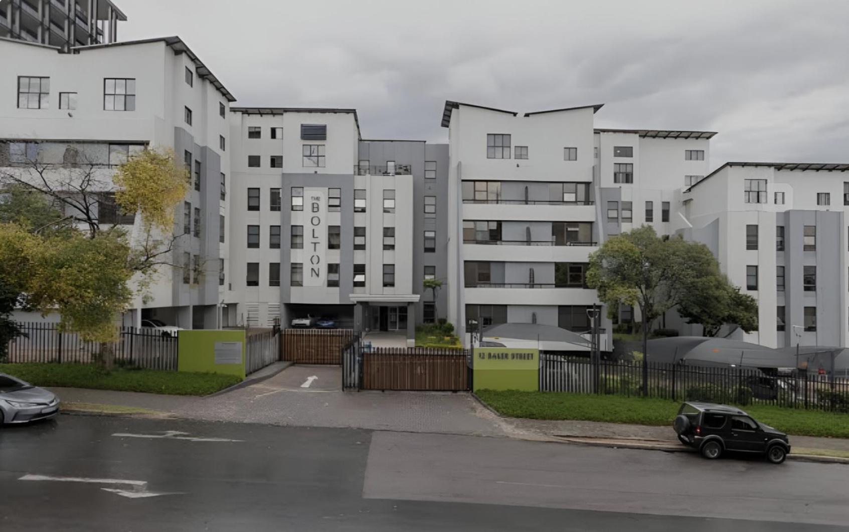 Lovely Rosebank 1-Bedroom Condo With Pool & Cinema Johannesburg Exteriör bild